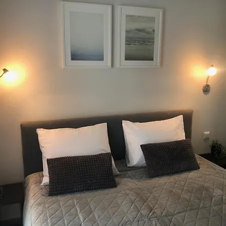 Cosy 1 Bedroom In The Heart Of Old Town With Parking Kaunas