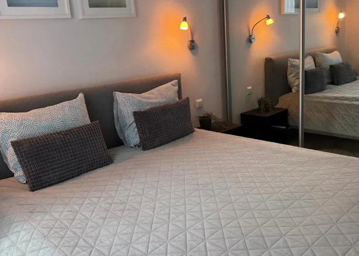 Cosy 1 Bedroom In The Heart Of Old Town With Parking Appartement